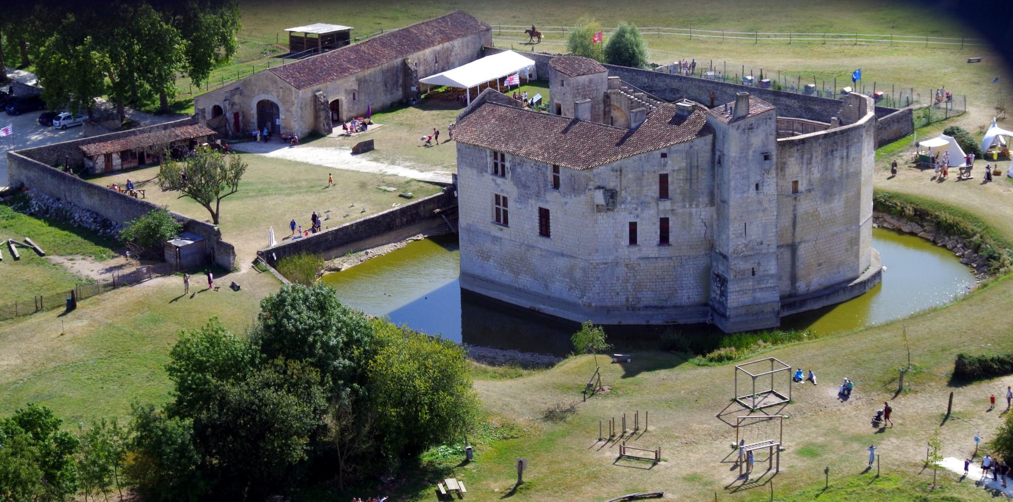 Charente Maritime : Visites culturelles, visites châteaux, location de salles proche Rochefort